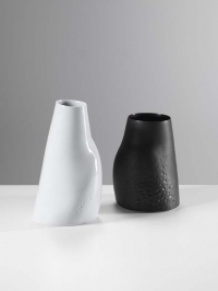 Sara Flynn, Pressed Flection Vessels, porcelain, 27.5 cm h & 22 cm h, 2013, €2,000 & €1,300 